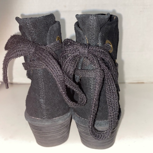 Fly London Suede Wedge Booties  With Lace Up Back Black Sz 38 7 - Picture 10 of 11